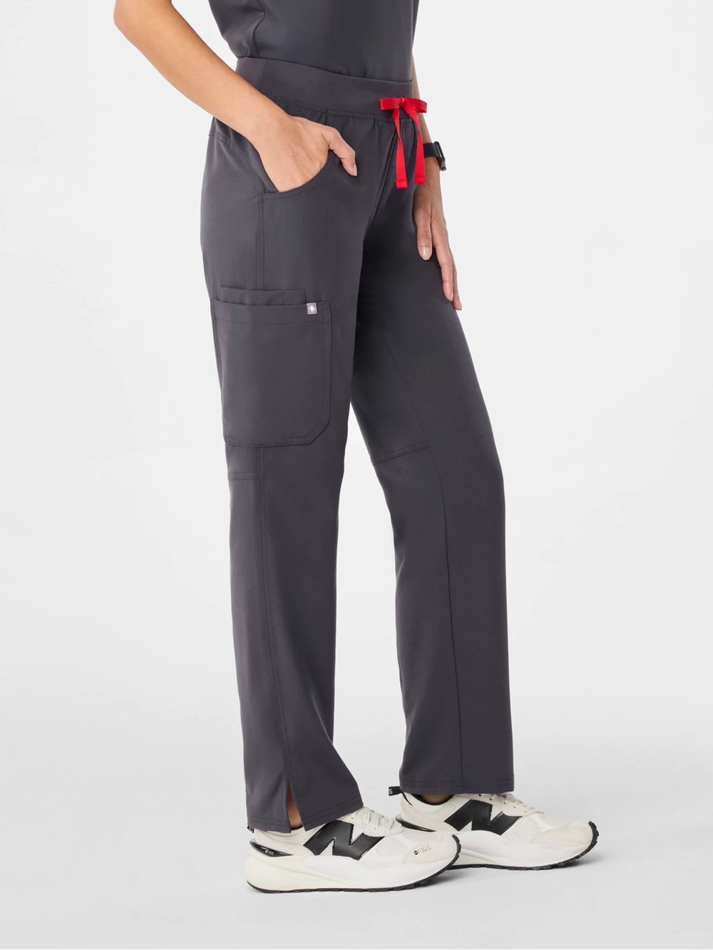 Figs Kade Cargo Scrub Pants in Charcoal with Red Drawstring Size L/Tall - Picture 3 of 7